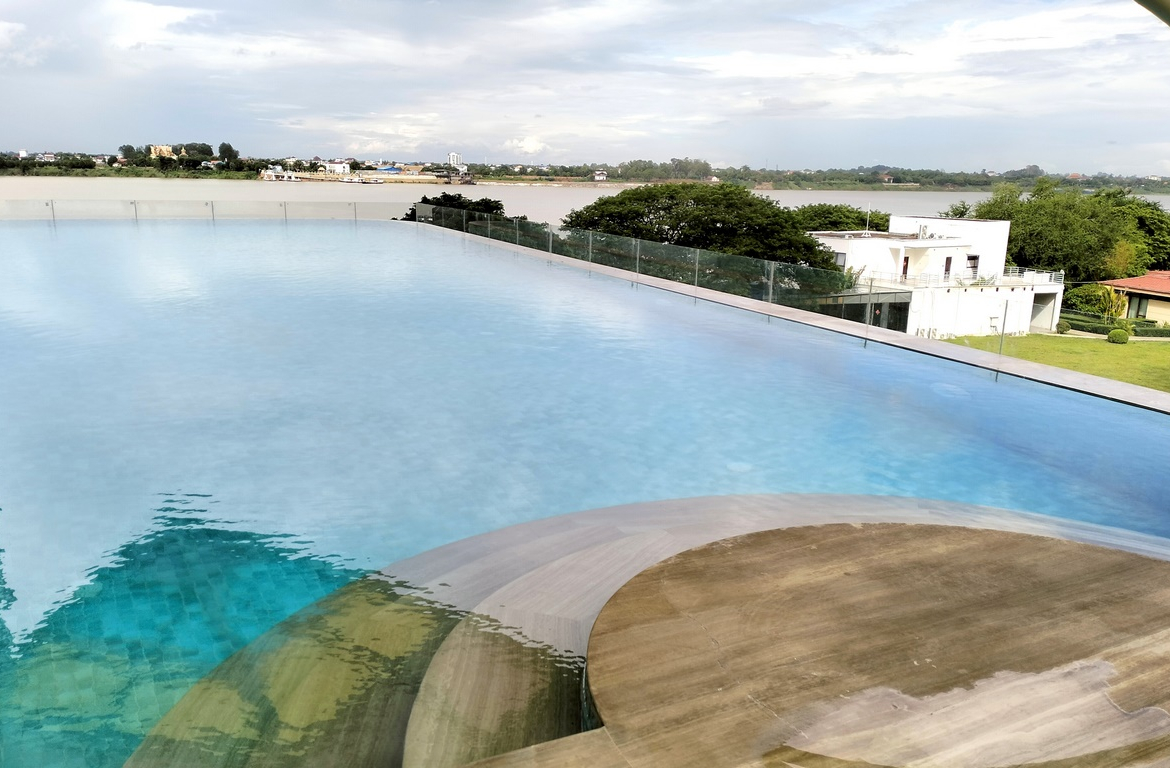 Studio apartment overlooking the Mekong River