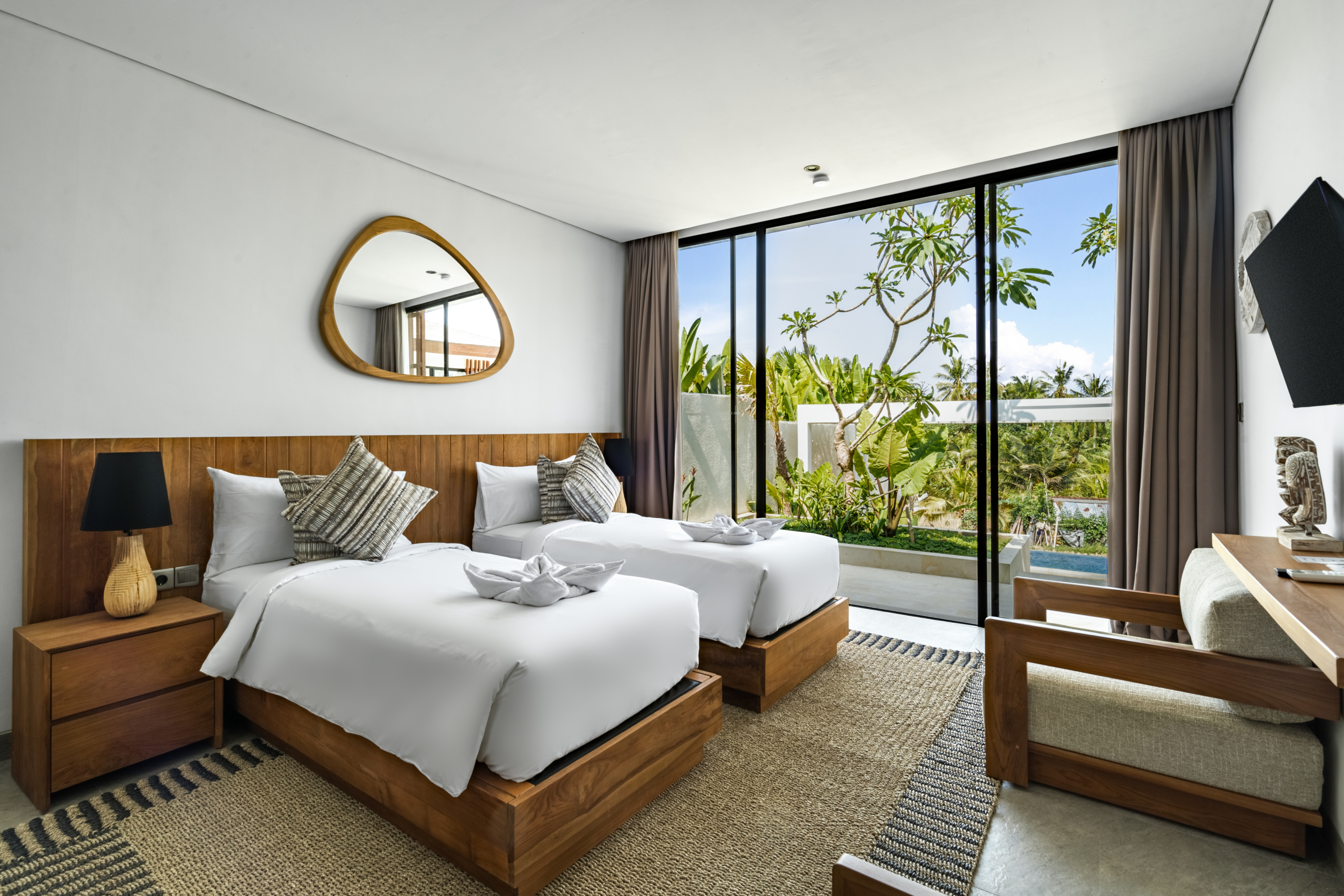 2-Bedroom Villa with Rice Views in Tranquil Singakerta