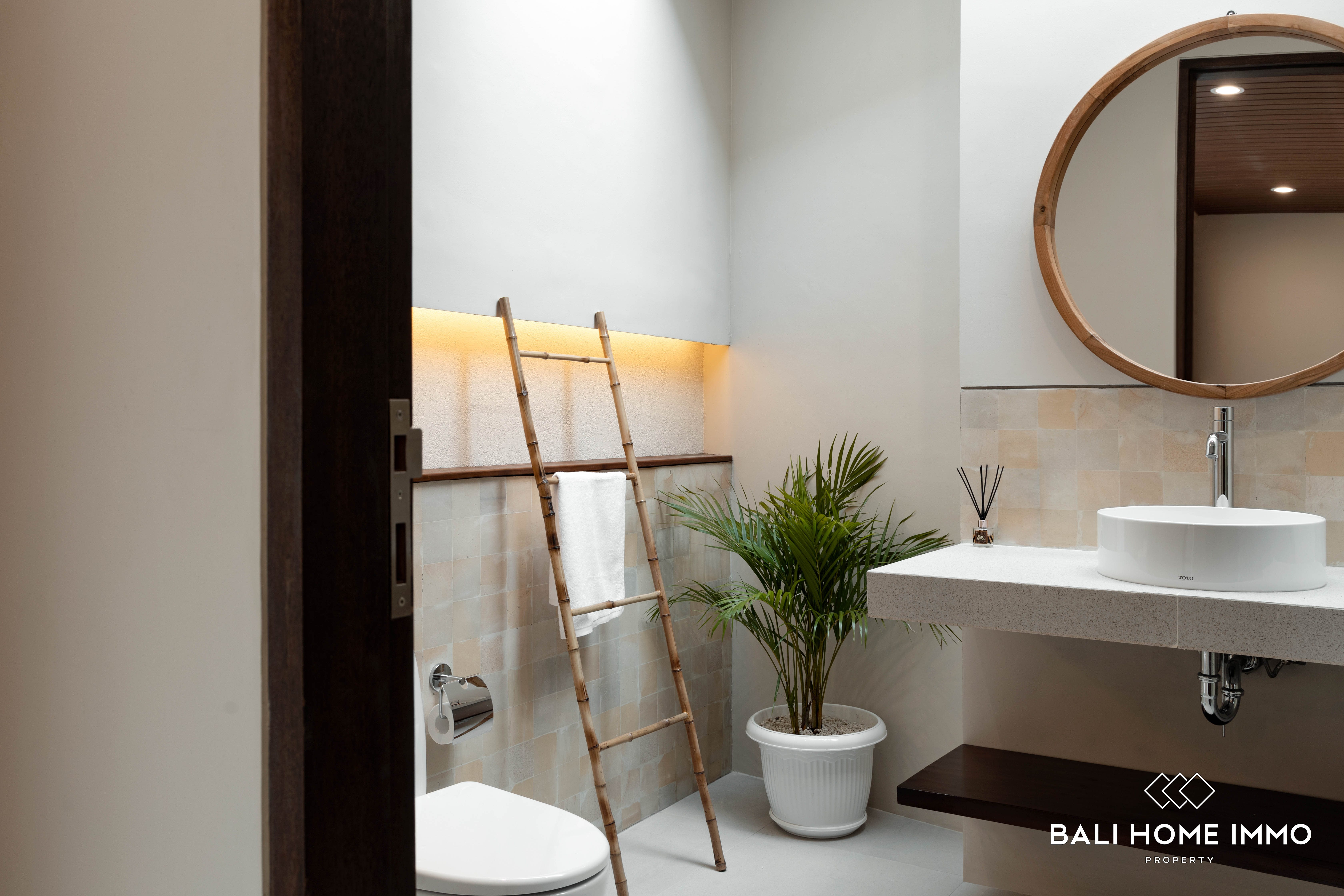 2 BR Villa for Sale Freehold and Monthly Rent in Uluwatu