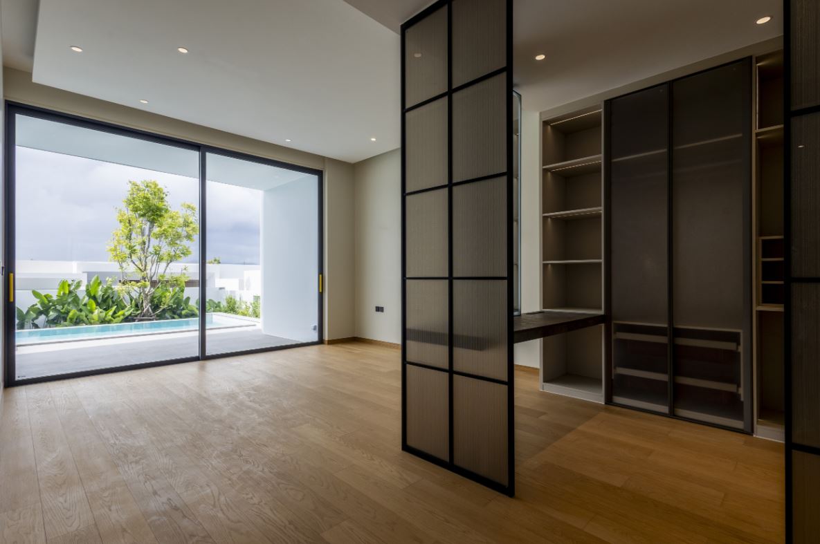 Clover Residence | 3BR Luxury Villa Laguna