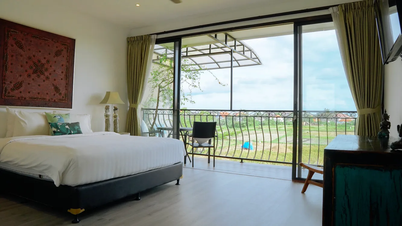 Modern 3 BR Villa with Private Pool in Buduk