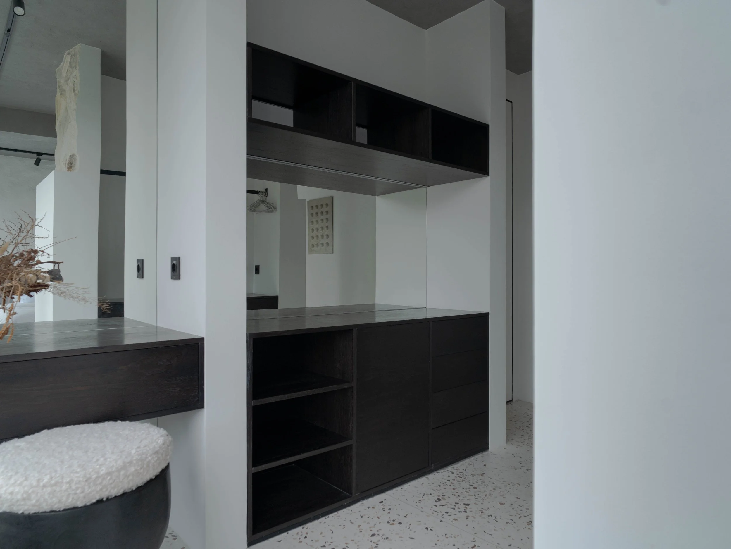 Monochrome Geometry 2 BR Villa in Pererenan