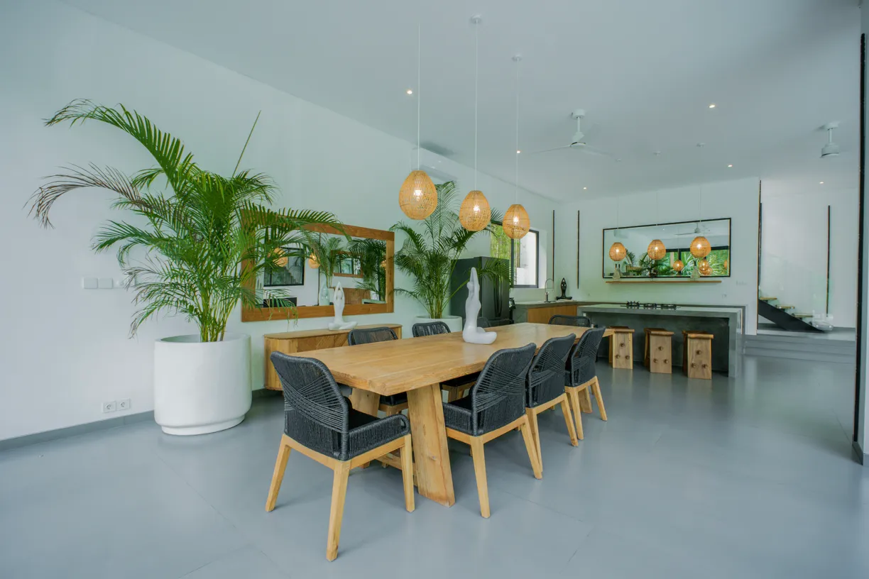 Elegant 3 BR Villa for leasehold in Pererenan 