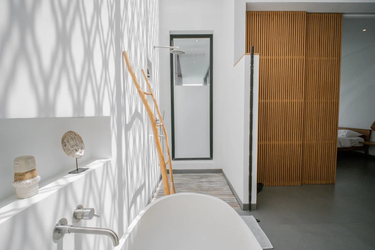 Elegant 3 BR Villa for leasehold in Pererenan 