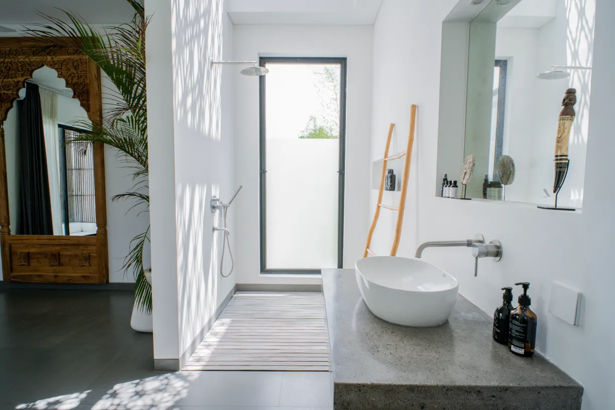 Elegant 3 BR Villa for leasehold in Pererenan 