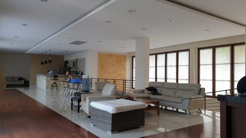 Magnificent Luxury Villa Green Valley