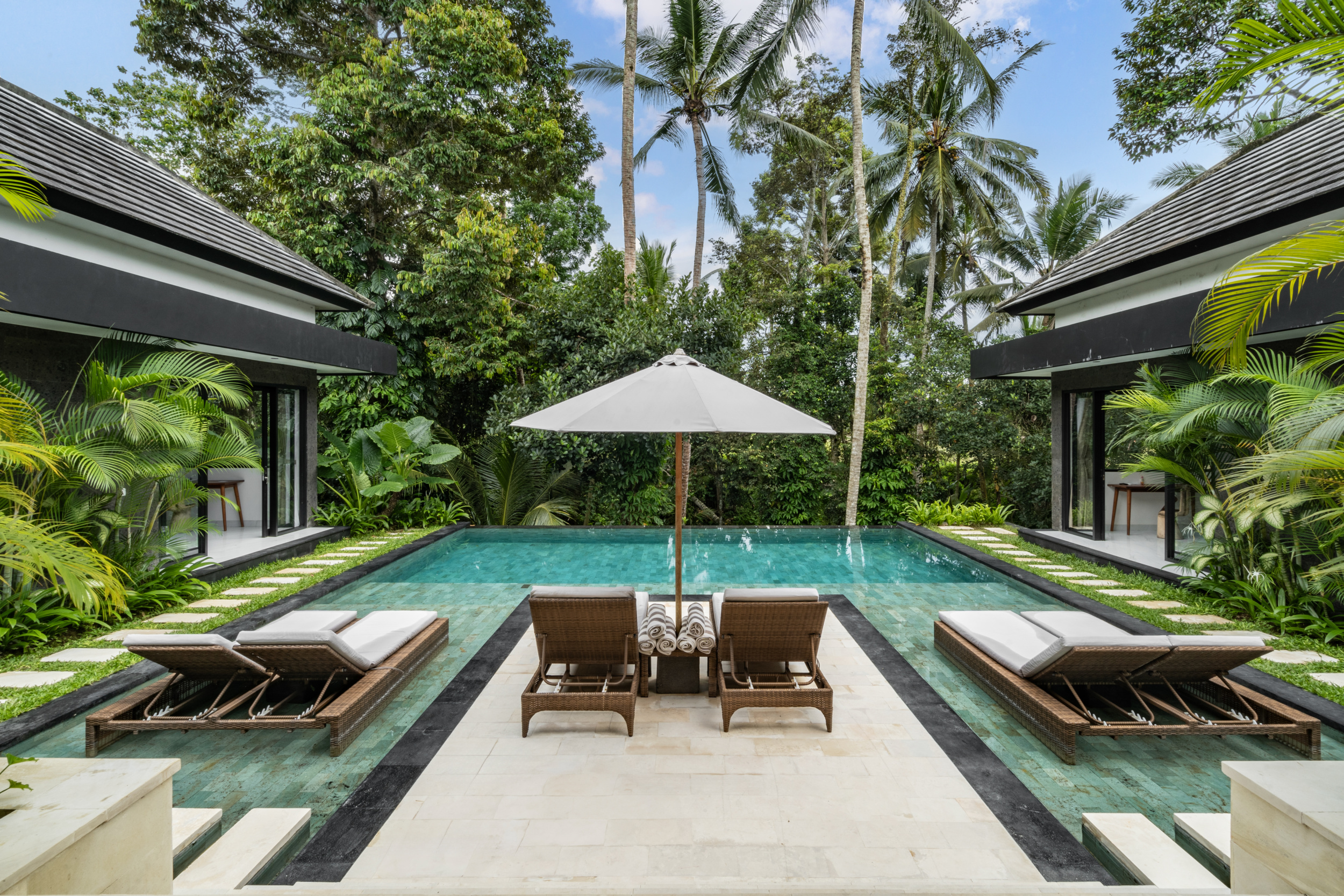 High-ROI 6-Bedroom Jungle Villa for Lease