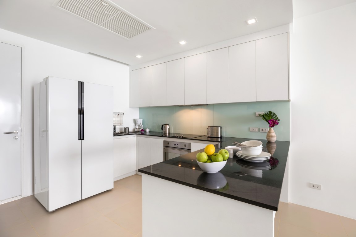 2 bed 2 bath Apartments / Condos For Sale in Bang Rak