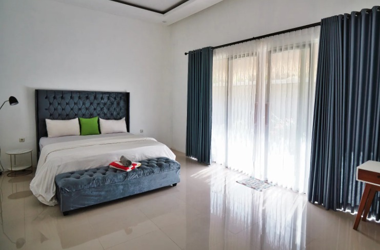 Luxury Villa for Sale in Green Valley Senggigi