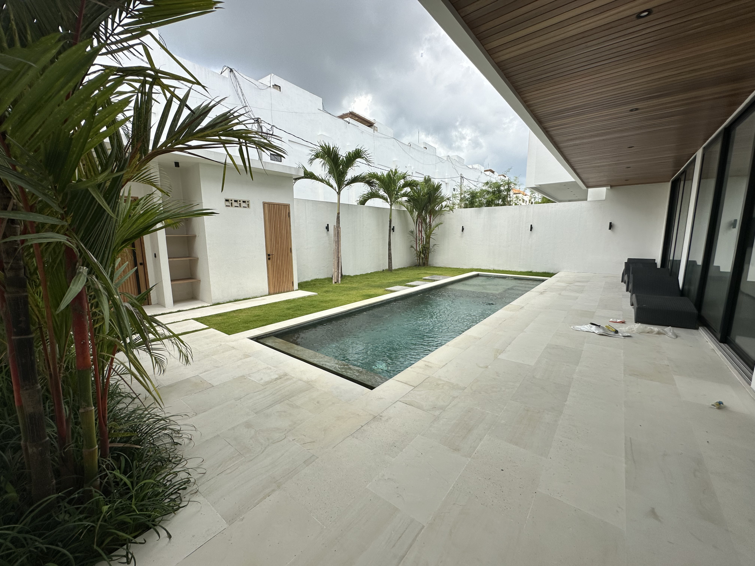 Contemporary Modern 4-Bedroom Villa