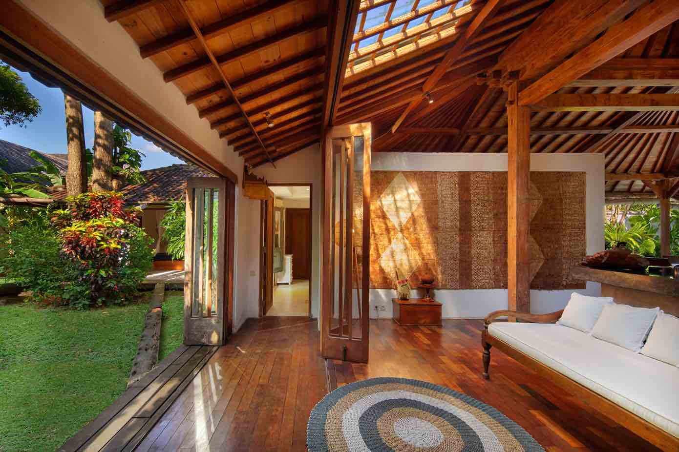 Elegant 4 BR Joglo Tropical Villa in Umalas