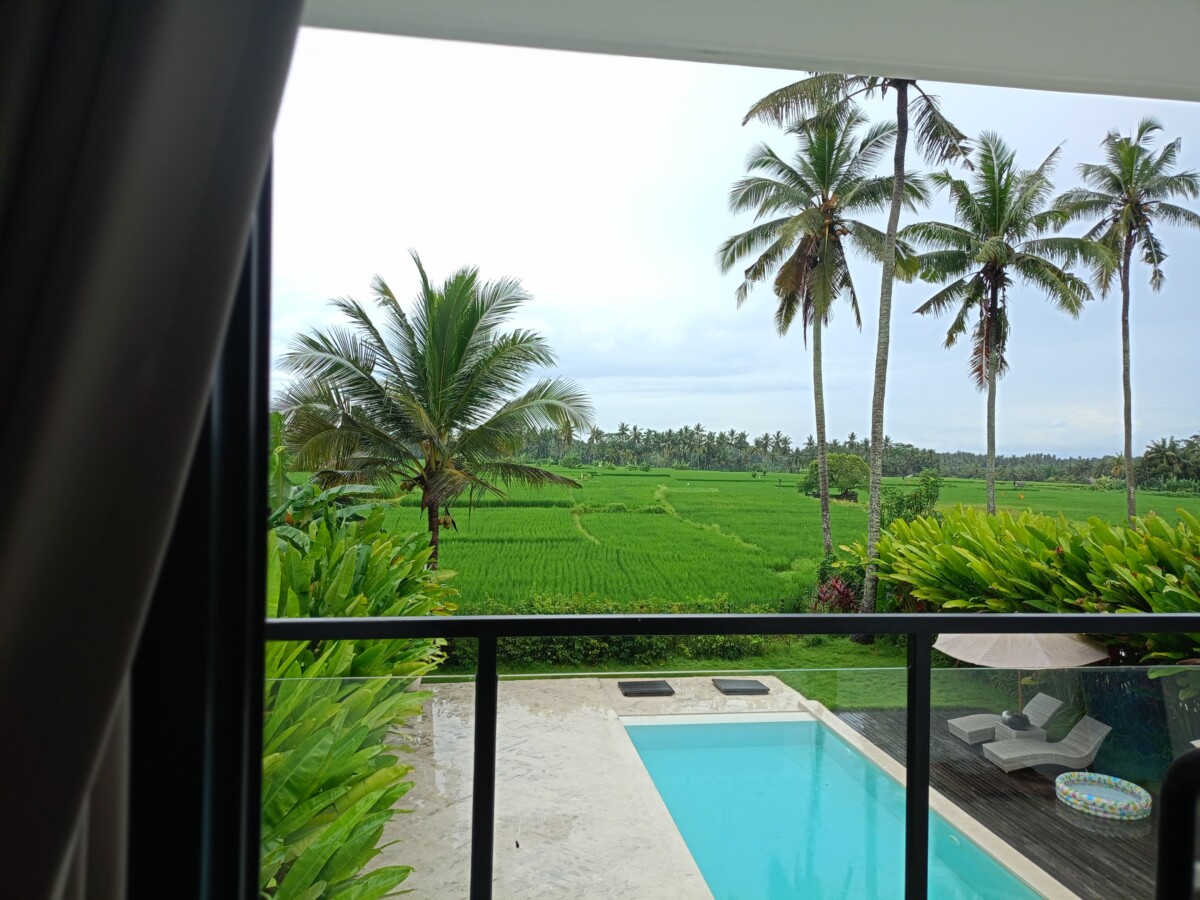 Stunning 3 Bedroom Villa with Mountain Views