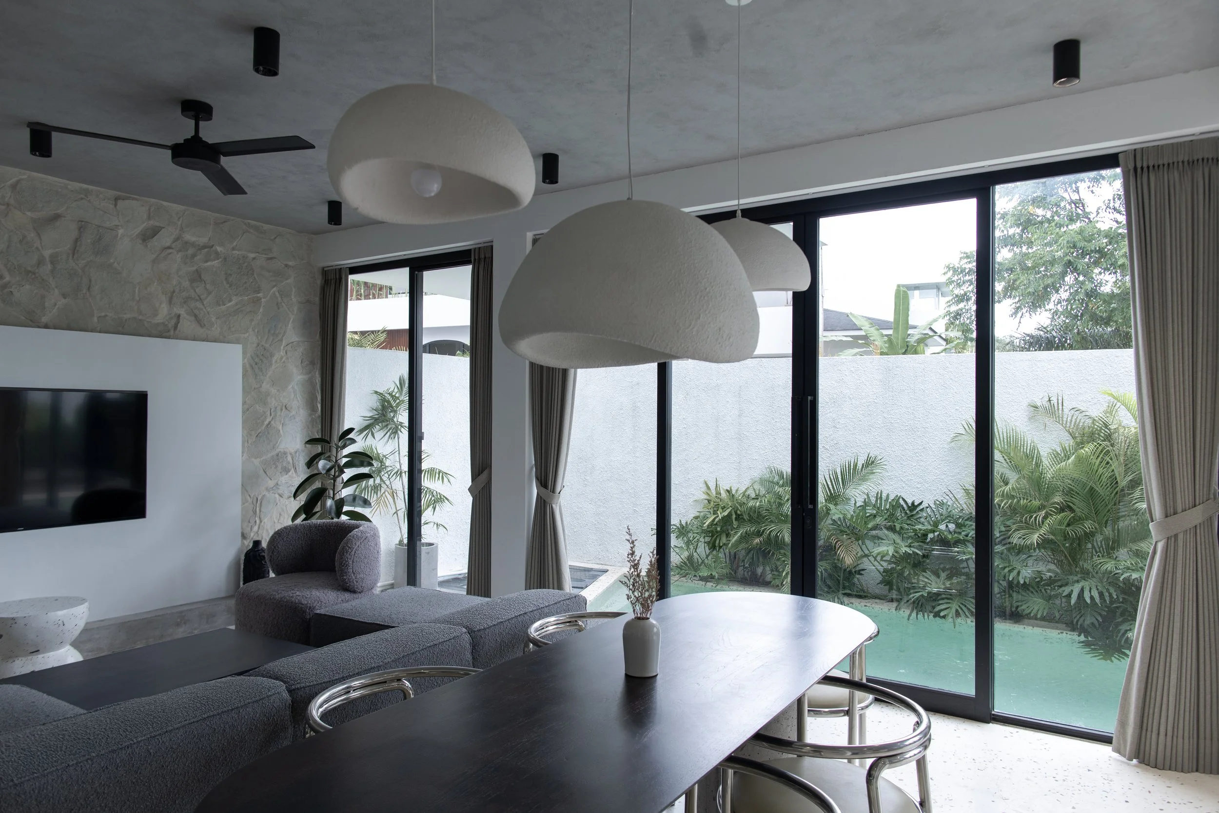 Monochrome Geometry 2 BR Villa in Pererenan
