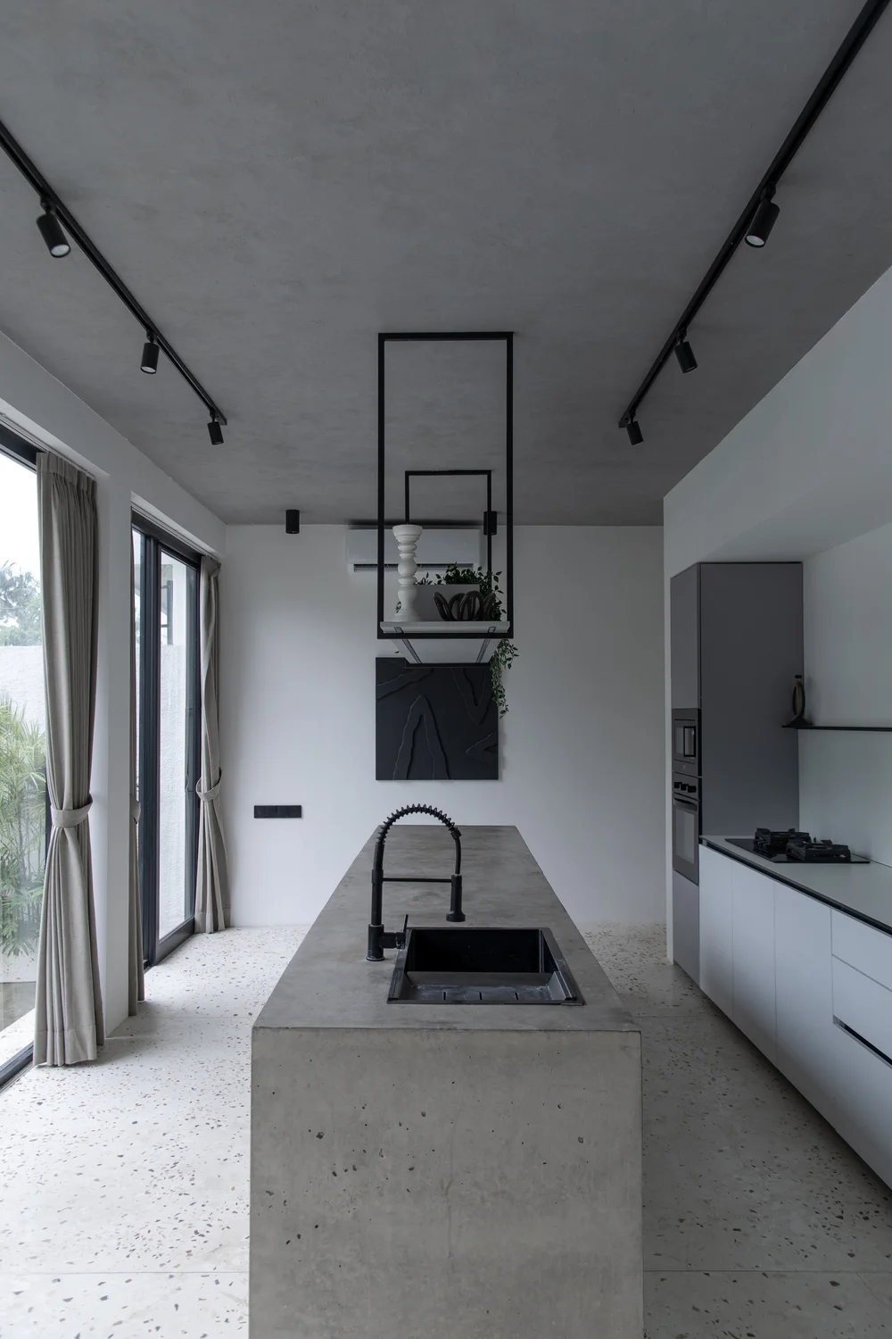 Monochrome Geometry 2 BR Villa in Pererenan