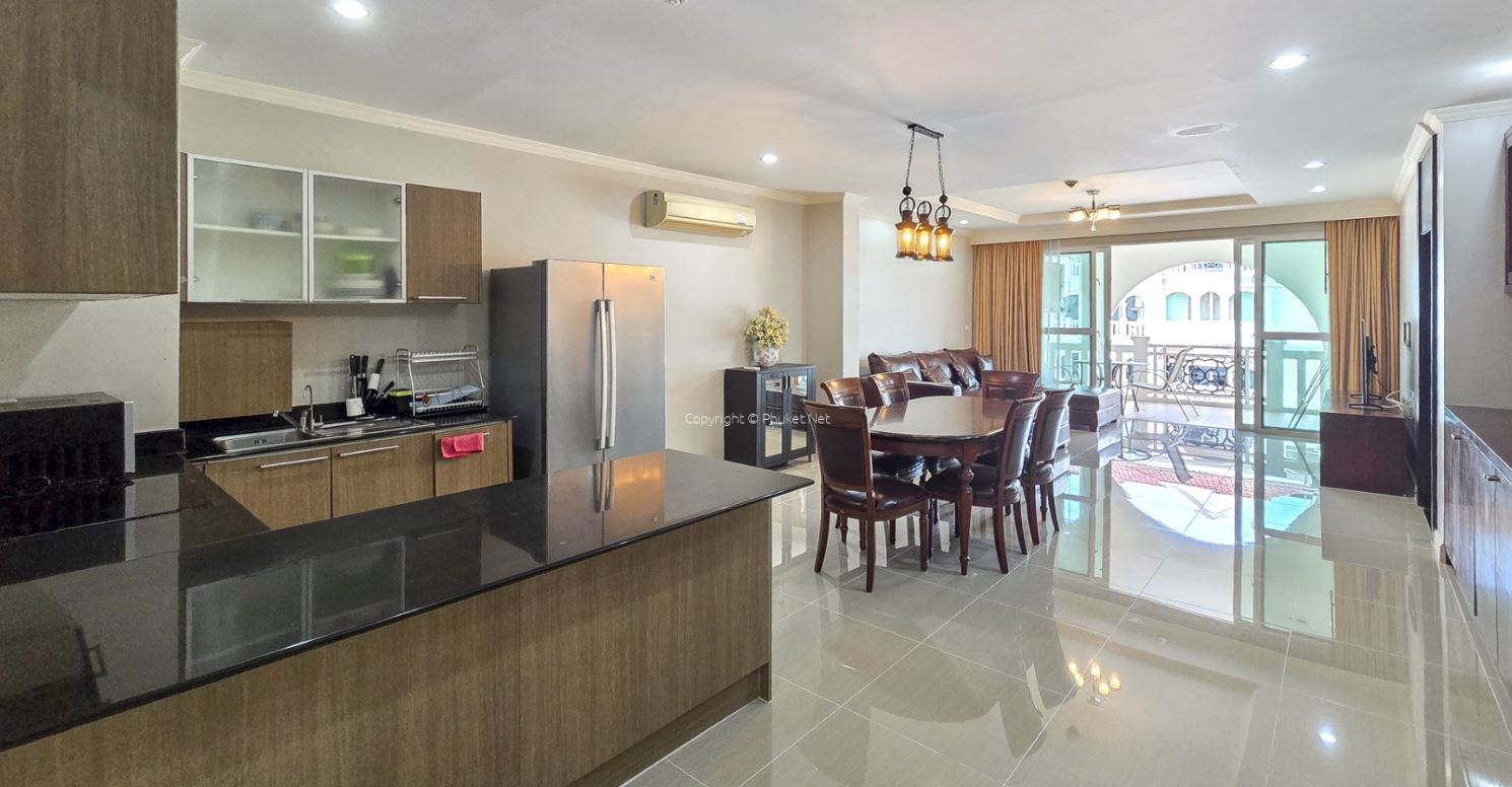 Spacious Kathu Condo – 2BR/2BA Resale