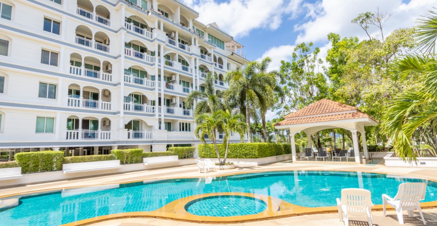 Spacious Kathu Condo – 2BR/2BA Resale