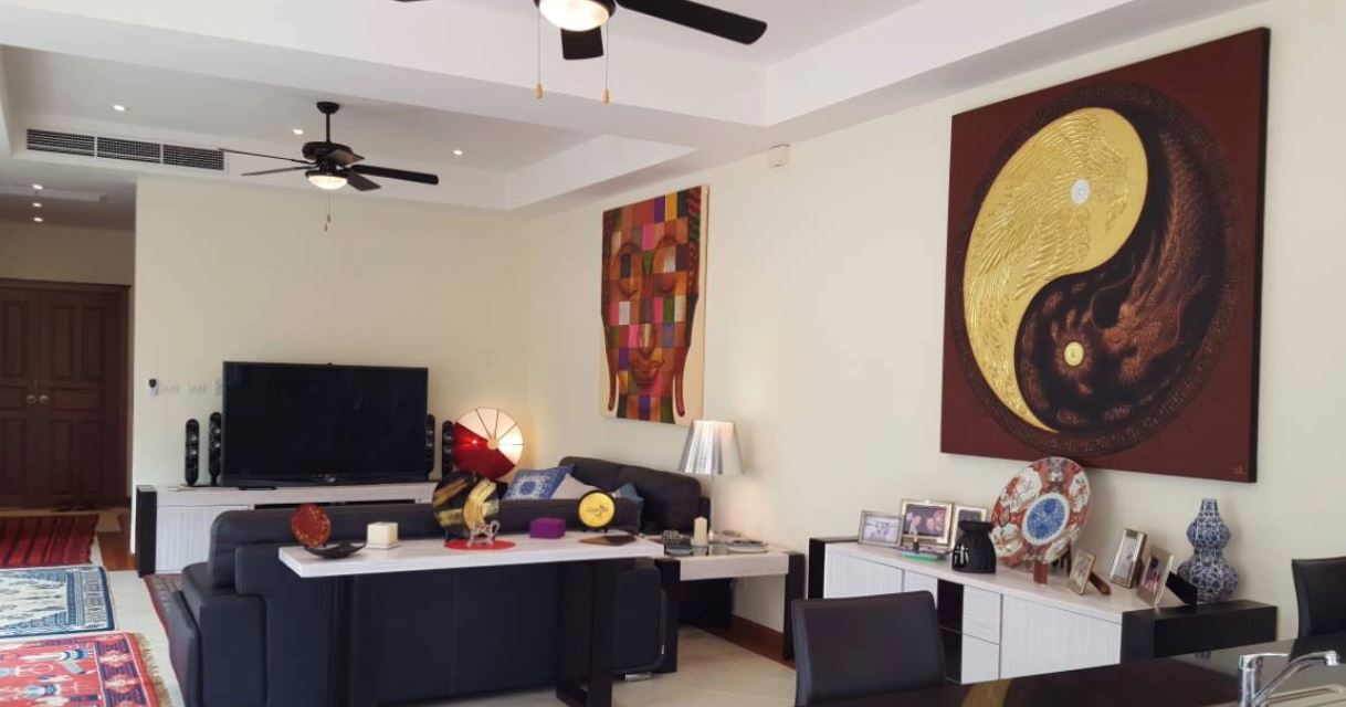 Laguna Village Townhome – 3 Bedrooms