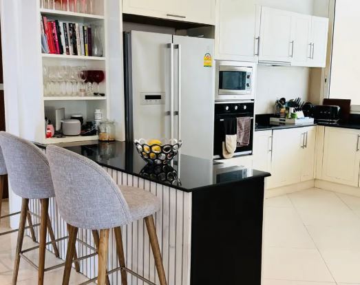 Luxury 3-Bed Penthouse – Layan Gardens Phuket