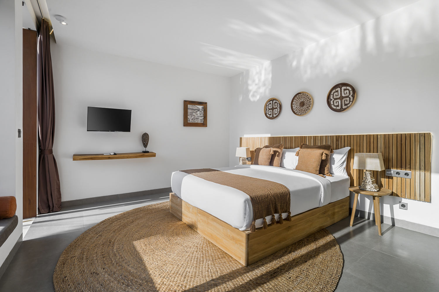 Modern 5‑Bedroom Villa in Ubud