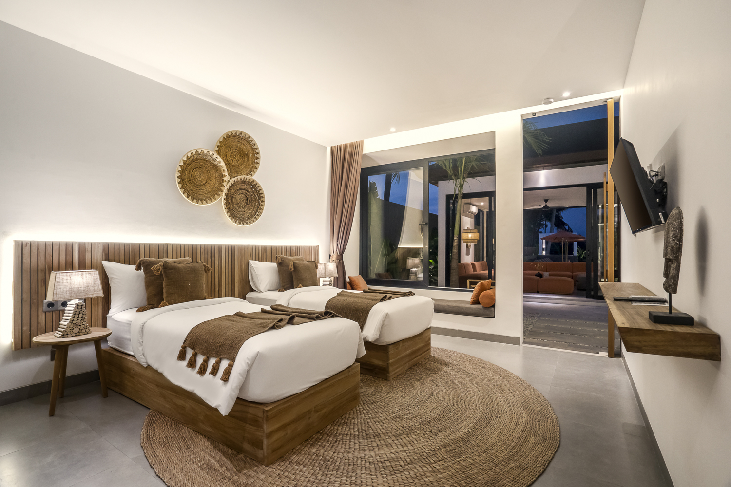 Modern 5‑Bedroom Villa in Ubud