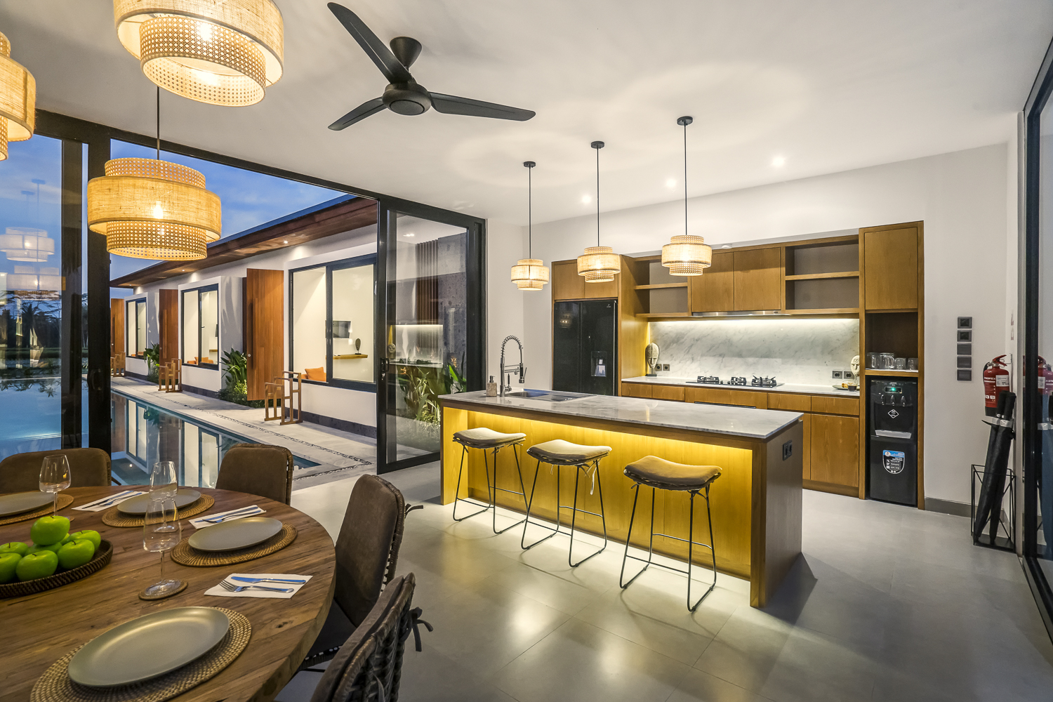 Modern 5‑Bedroom Villa in Ubud