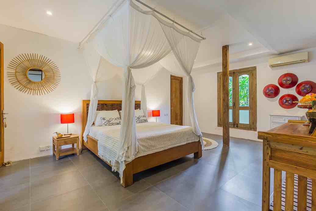 Elegant 4 BR Joglo Tropical Villa in Umalas