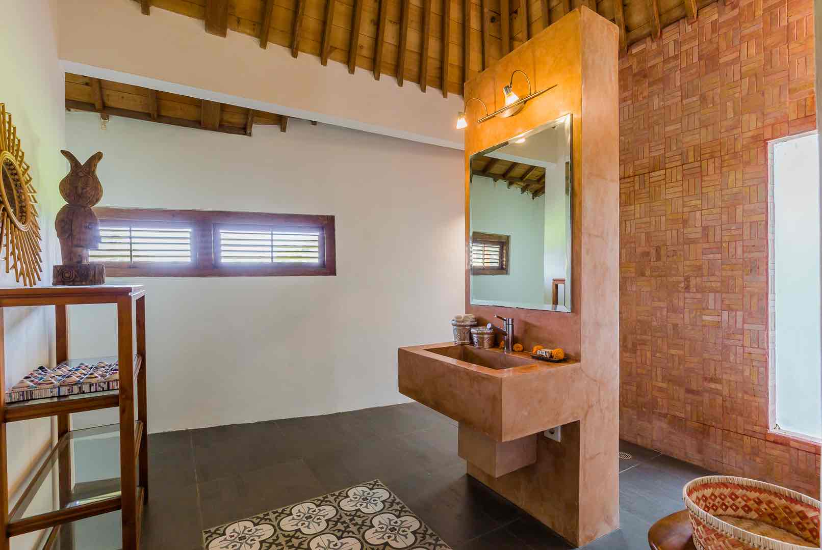 Elegant 4 BR Joglo Tropical Villa in Umalas