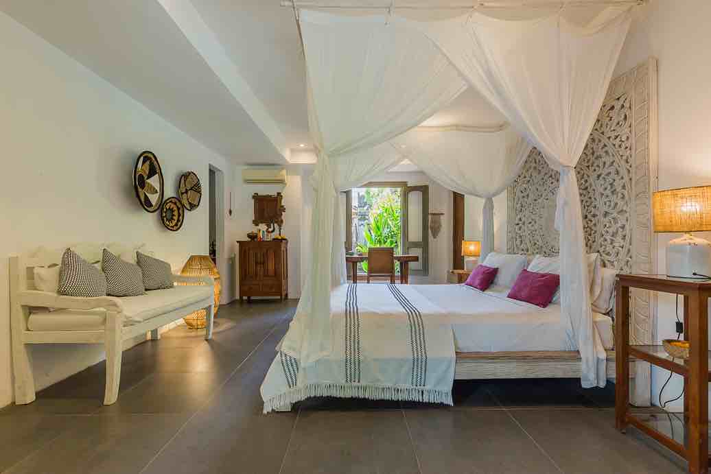 Elegant 4 BR Joglo Tropical Villa in Umalas