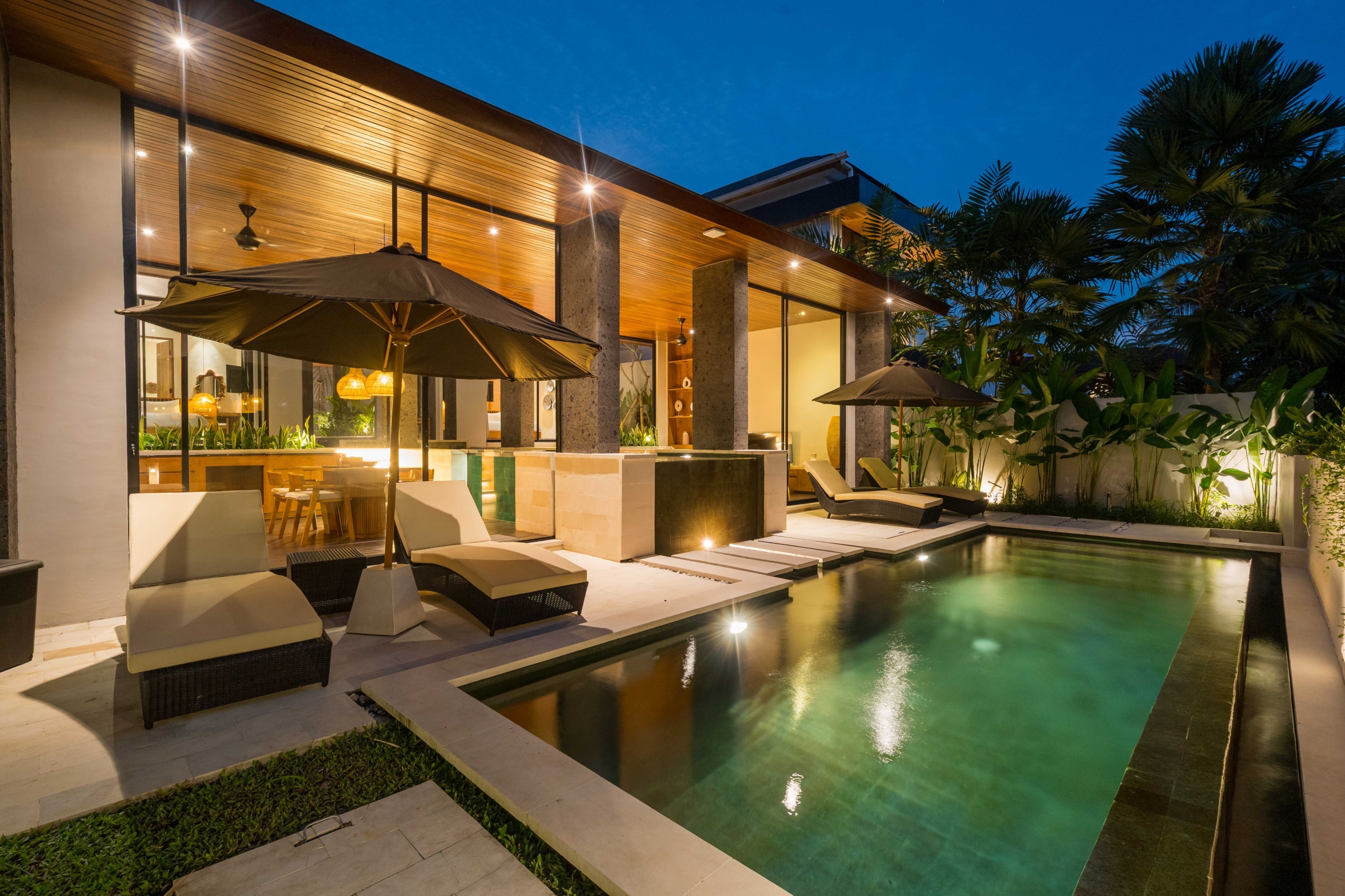 Modern Chic 2-Bedroom Villa with Private Pool