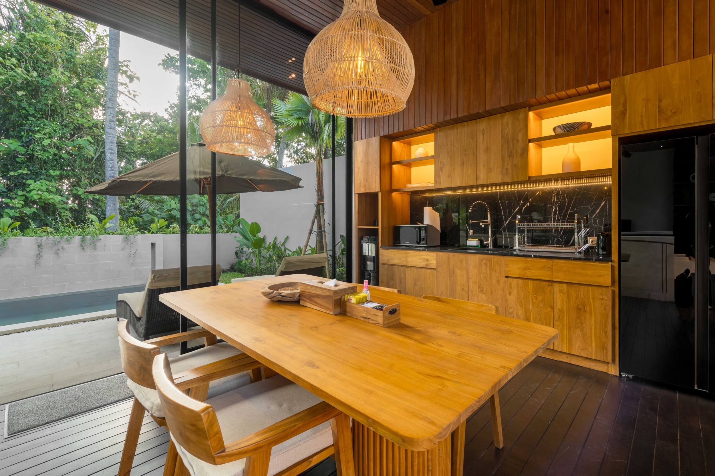 Modern Chic 2-Bedroom Villa with Private Pool