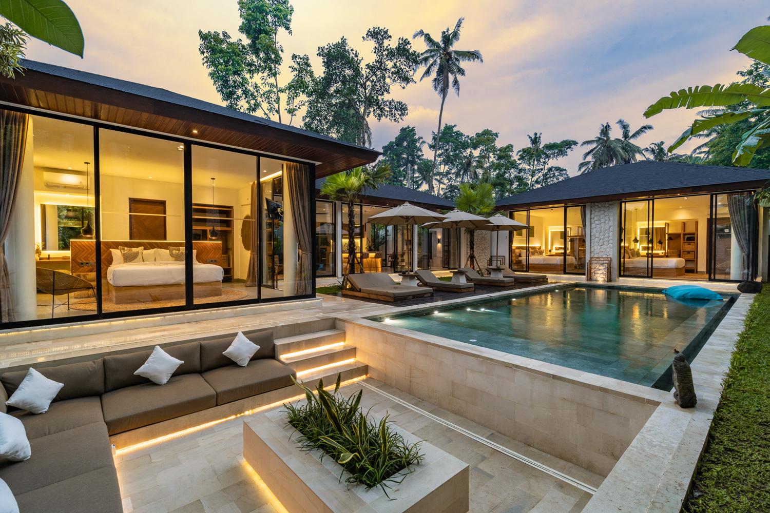 Modern 3-Bedroom Villa in Singakerta