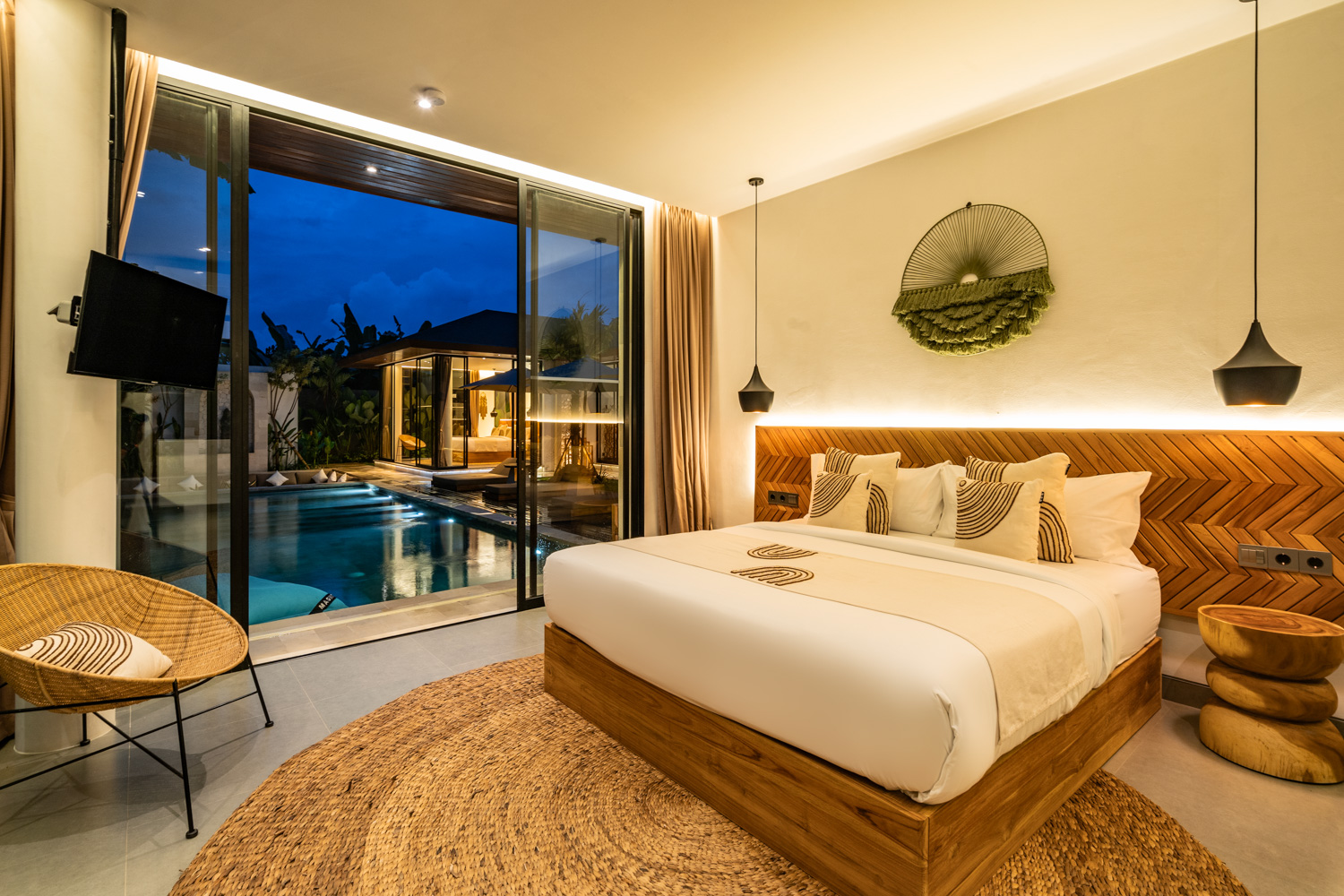 Modern 3-Bedroom Villa in Singakerta