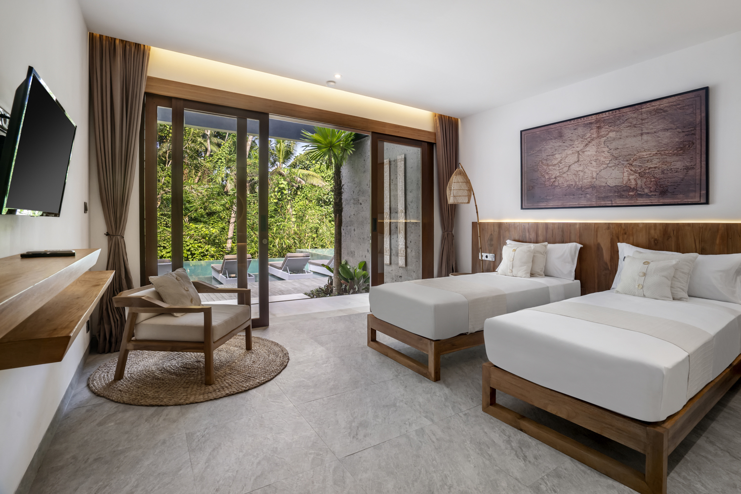 Private 5-Bedroom Jungle Retreat