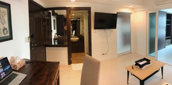 1-Bedroom Foreign Freehold Condo, Kathu