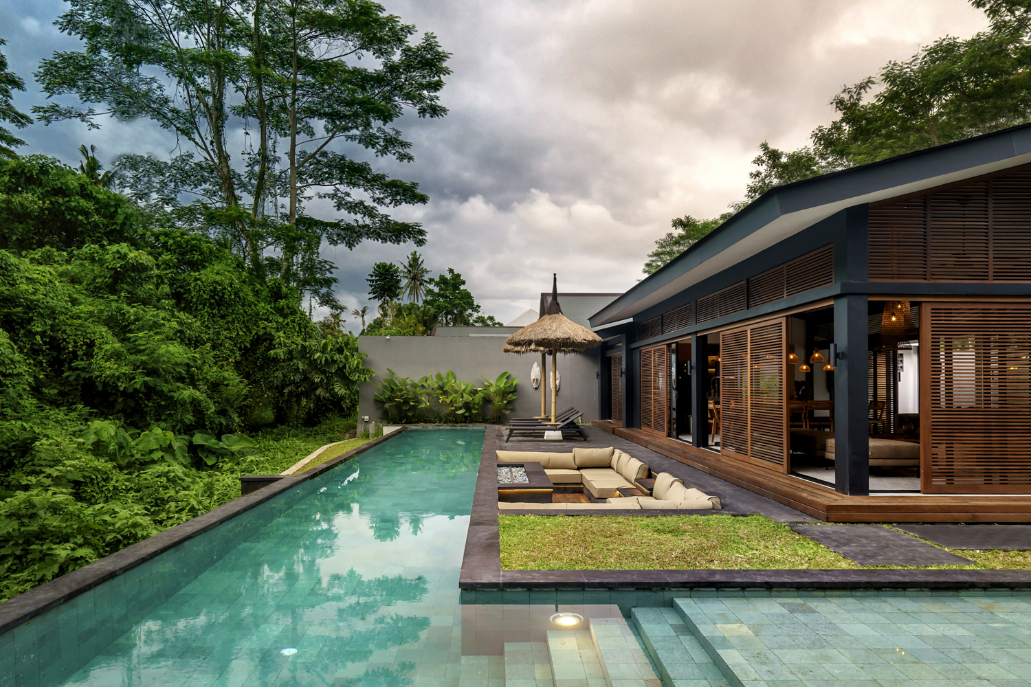 Unique 5-Bedroom Villa