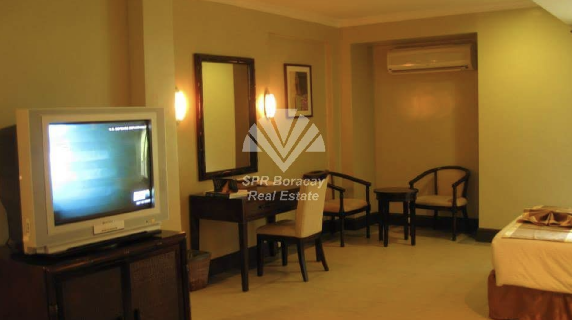 Studio with Balcony & 2 Beds – Balabag, Boracay