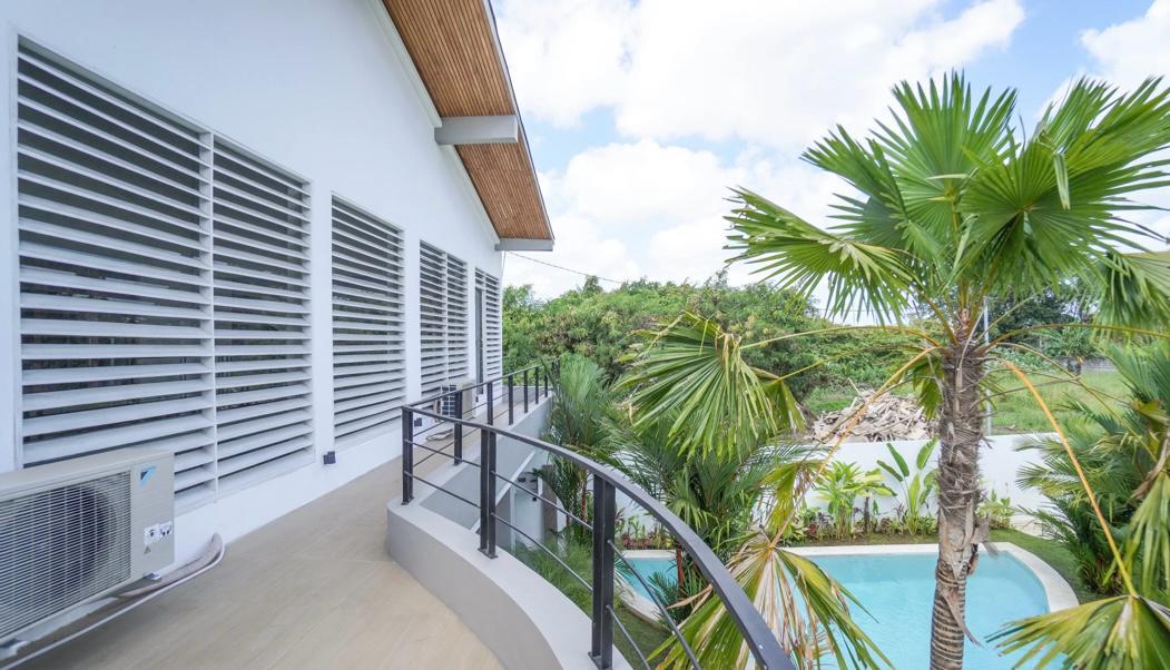 3-Bedroom Leasehold Villa