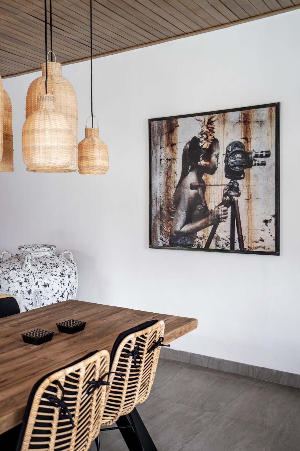 Modern 4-Bedroom Villa with Spacious Pool