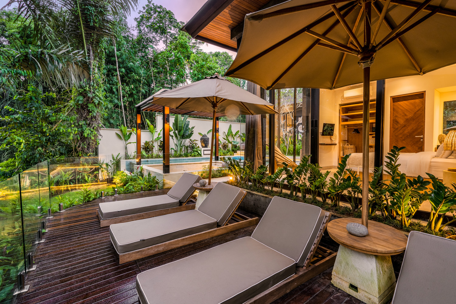 Private Jungle-View Villa with Infinity Pool