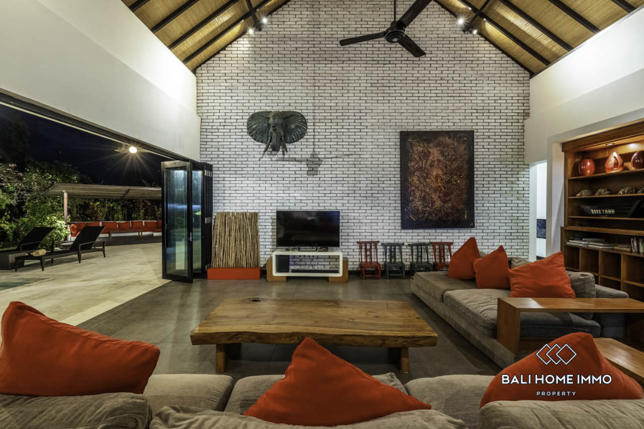 4 BR Villa For Sale Leasehold and Rent in Ungasan