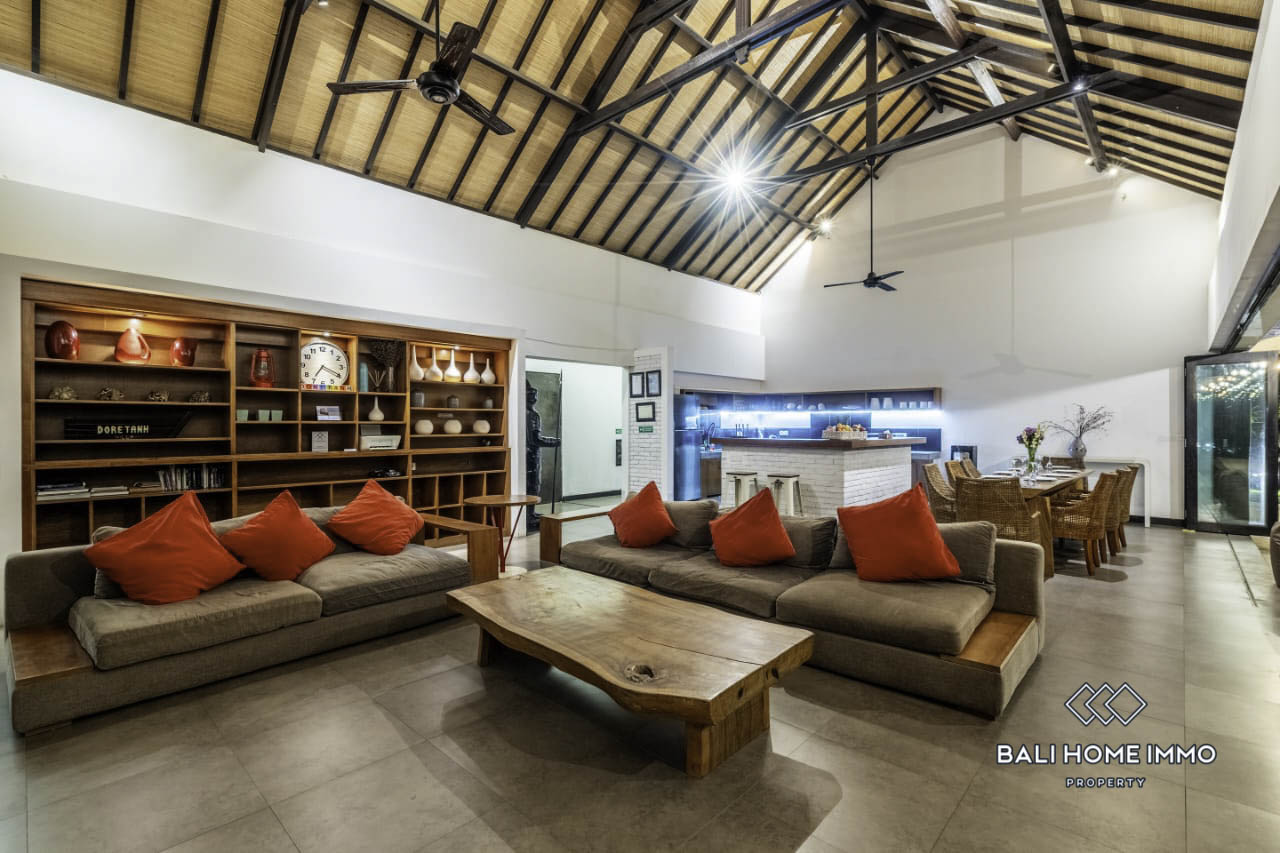 4 BR Villa For Sale Leasehold and Rent in Ungasan