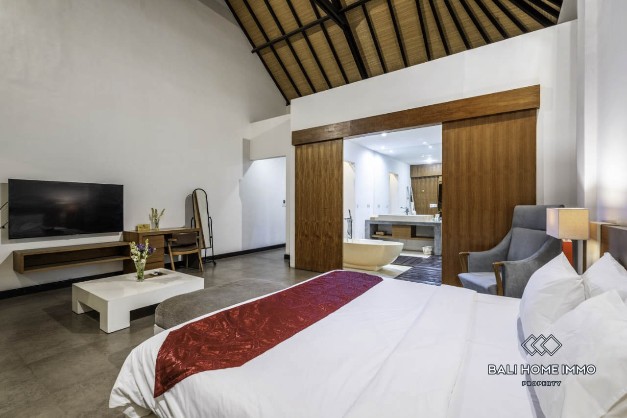 4 BR Villa For Sale Leasehold and Rent in Ungasan