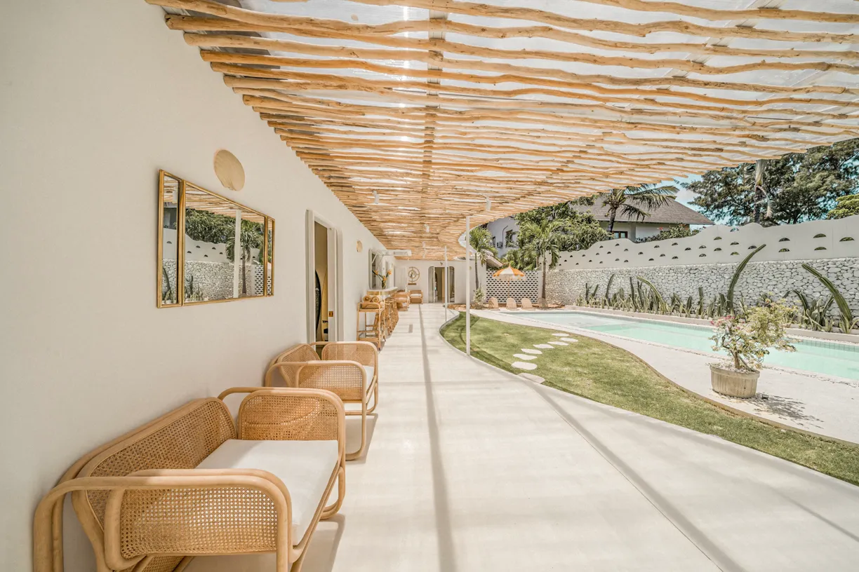 Luxury 6 BR Villa in Batu Bolong