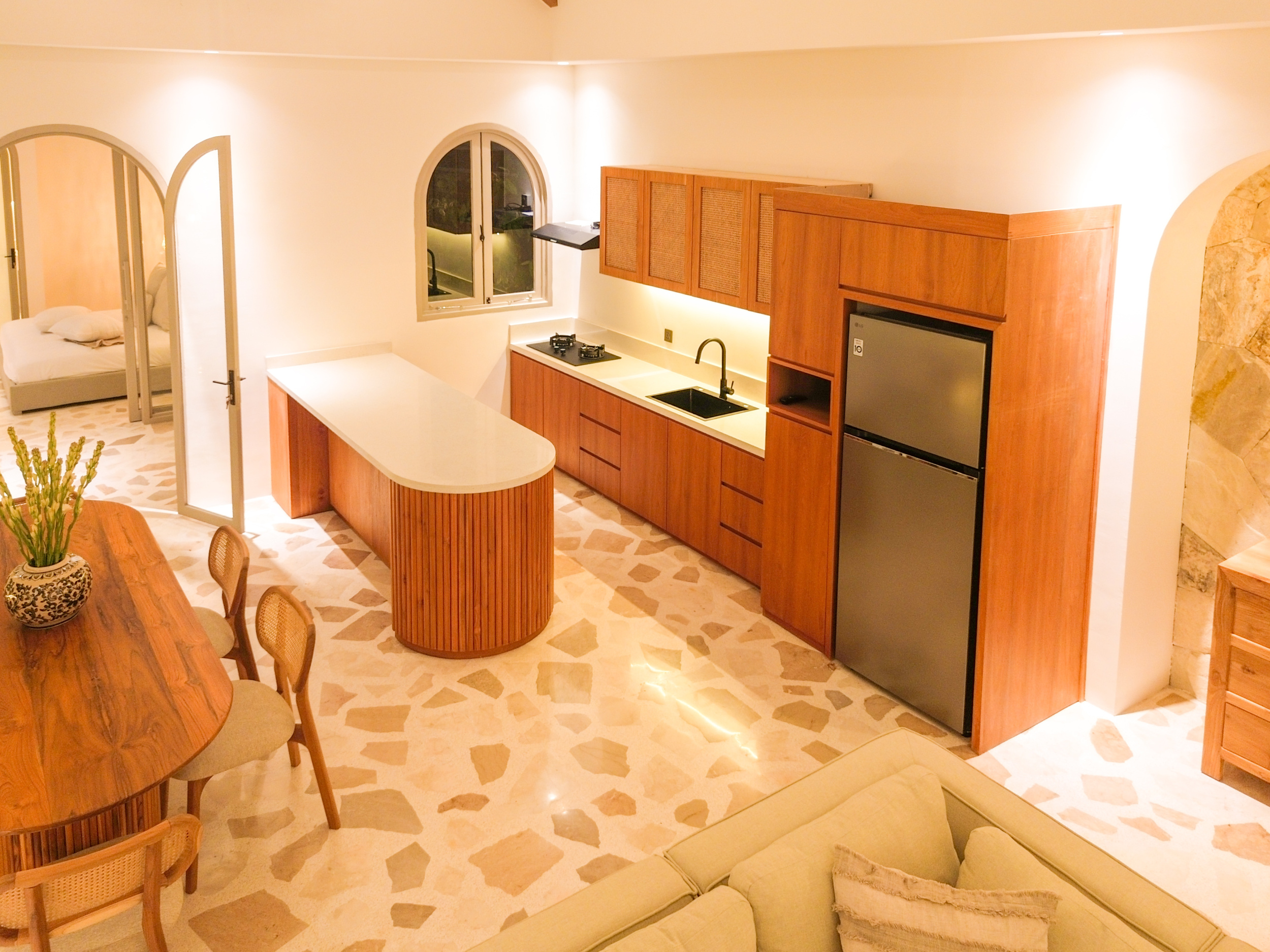 Chic 3-Bedroom Villa in Kerobokan