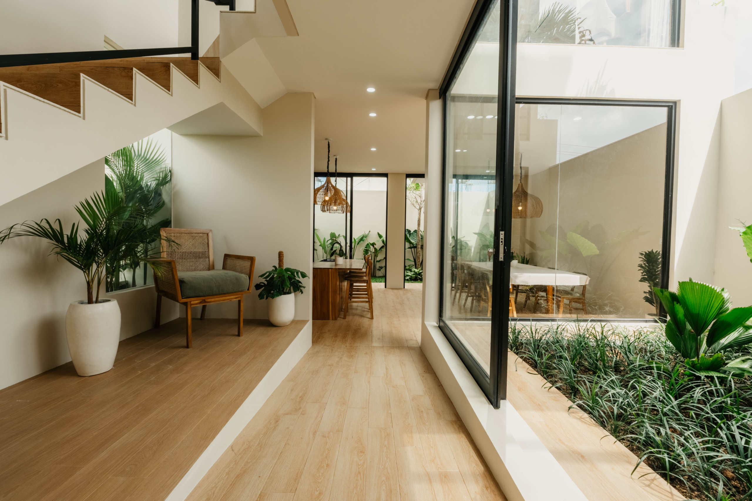 Oceanfront Villa in Kedungu