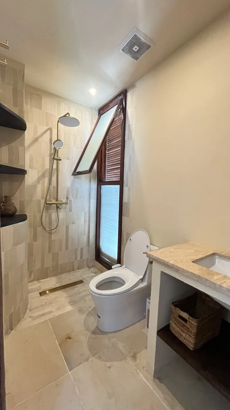 Charming 2 BR Villa For Leasehold in Padonan