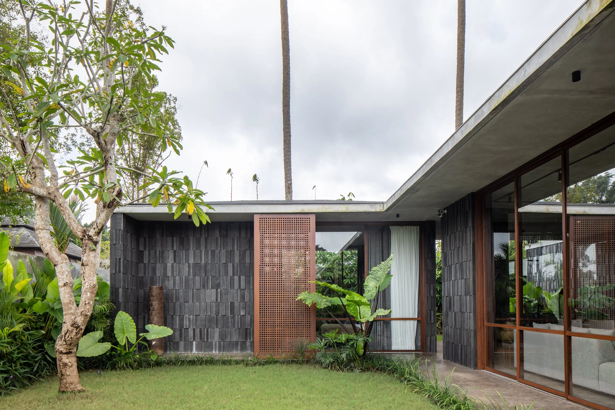 5 BR Japanese Brutalist Villa in Ubud