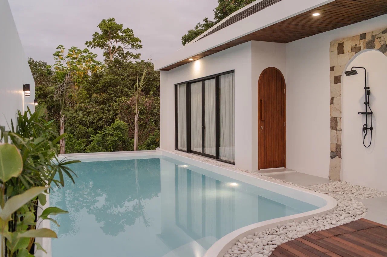 Modern Tropical Villa with Jungle Views in Uluwatu