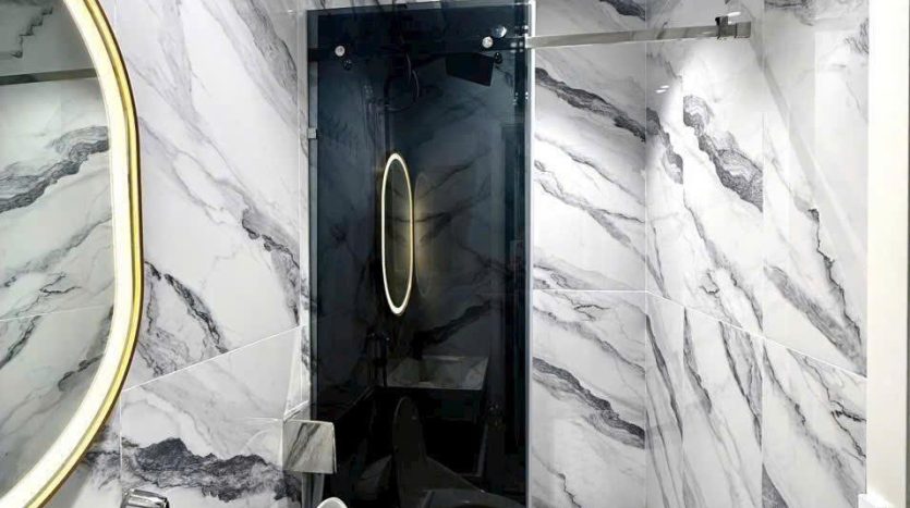 5-Story Apartment Building For Sale – Da Nang