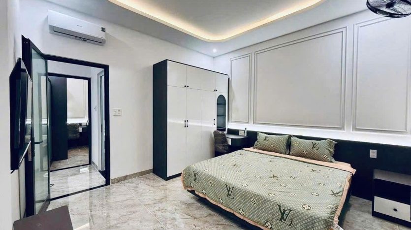 5-Story Apartment Building For Sale – Da Nang